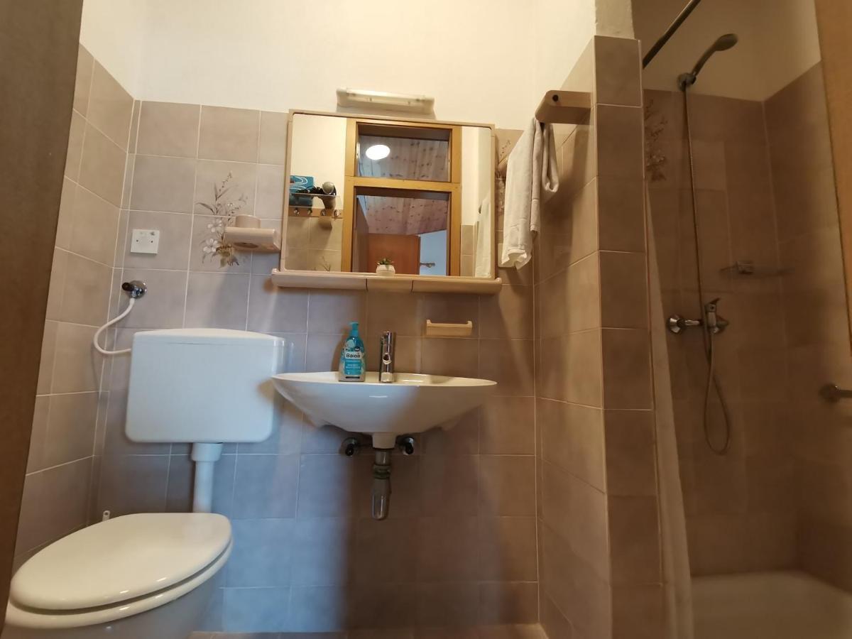 Apartment Studio Zvonka Zambratija  Buitenkant foto