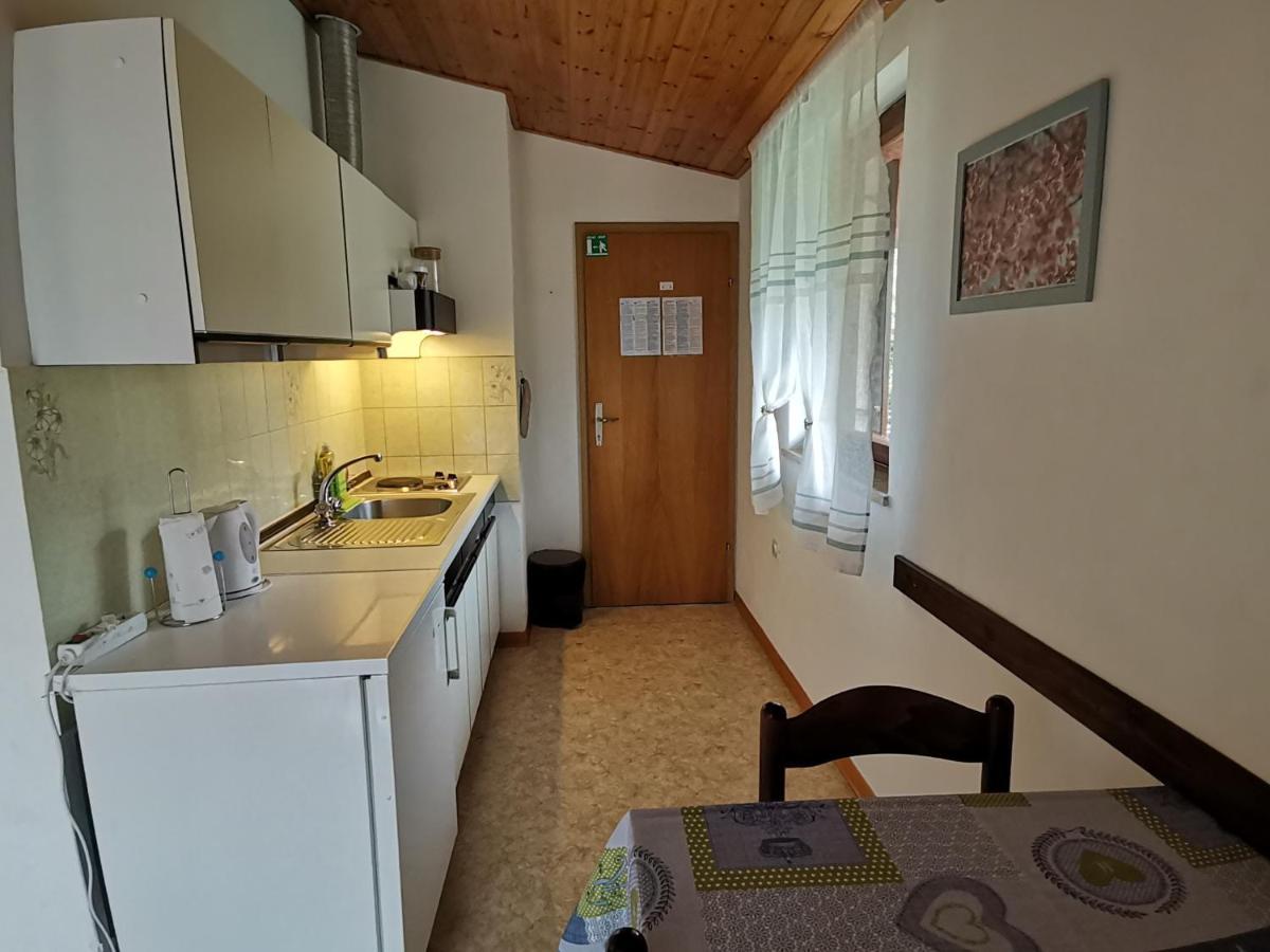Apartment Studio Zvonka Zambratija  Buitenkant foto